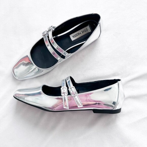 Steve Madden Metallic Silver Strappy Ballet Flats - Picture 1 of 6